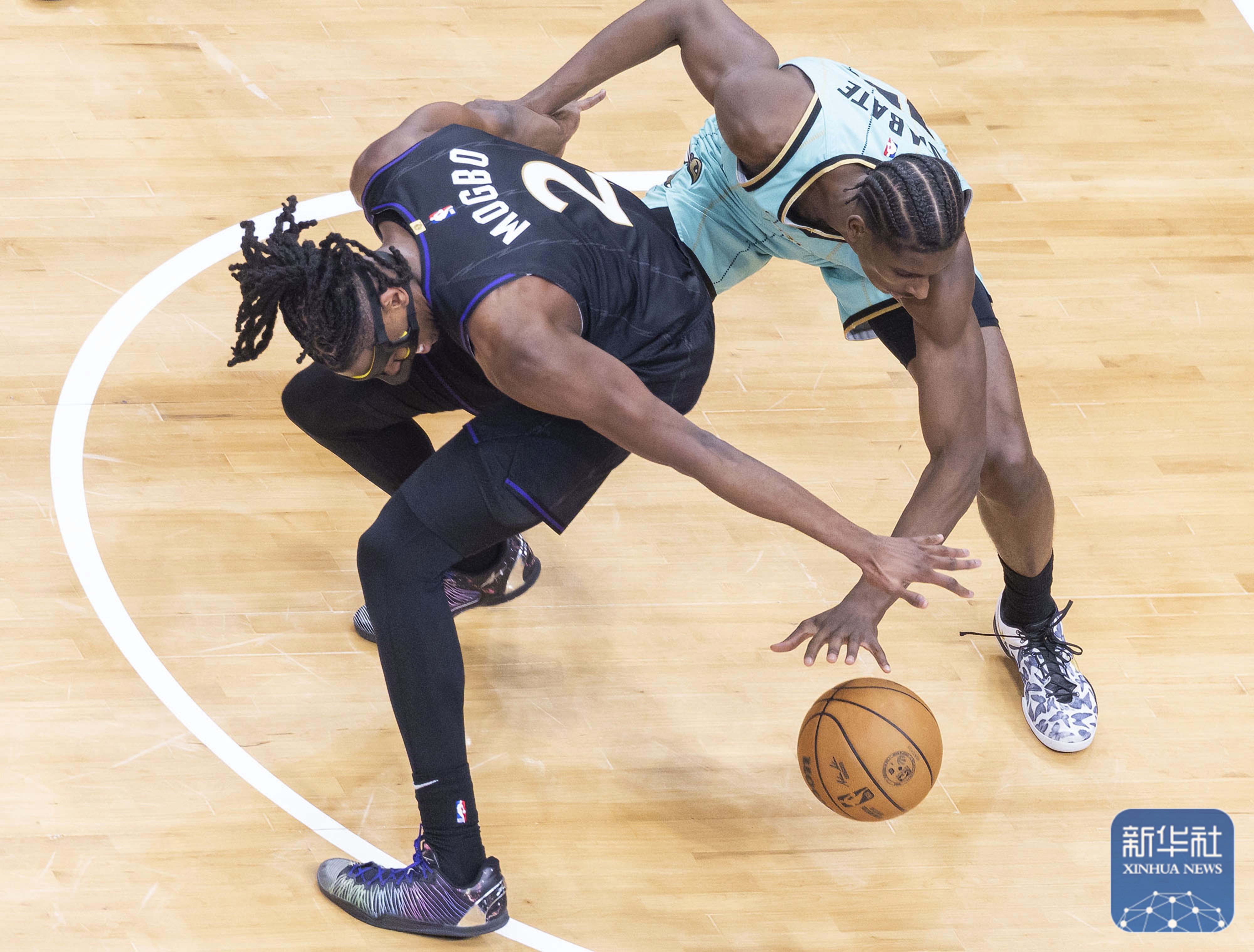 多伦多猛龙迎NBA总决赛关键赛,冲刺阶段门线救险,引发热议,年轻球员得到机会的简单介绍