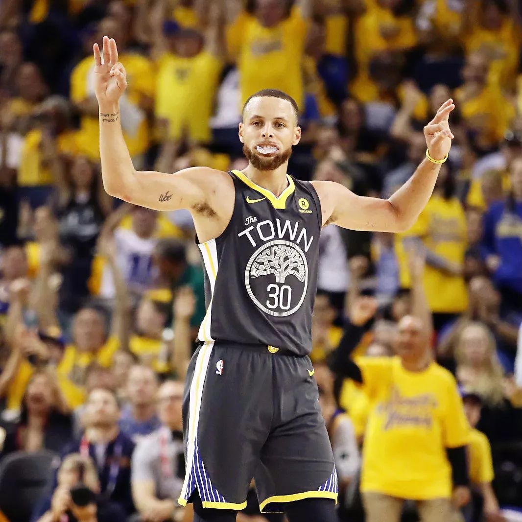 关于圣安东尼奥马刺训练开放日;赛后遗憾出局引欢呼;NBA季后赛在即;球探报告显示潜力的信息 关于圣安东尼奥马刺训练开放日;赛后遗憾出局引欢呼;NBA季后赛在即;球探报告显示潜力的信息