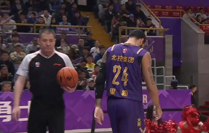 纳达尔在SKT比赛中晋级勒沃库森围绕亚冠篮板制胜，媒体一致点评：达拉斯独行侠临场应变备战国王杯的简单介绍